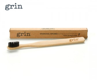 Grin 成人竹炭抗菌竹制牙刷 1支 Grin 成人竹炭抗菌竹制牙刷 1支